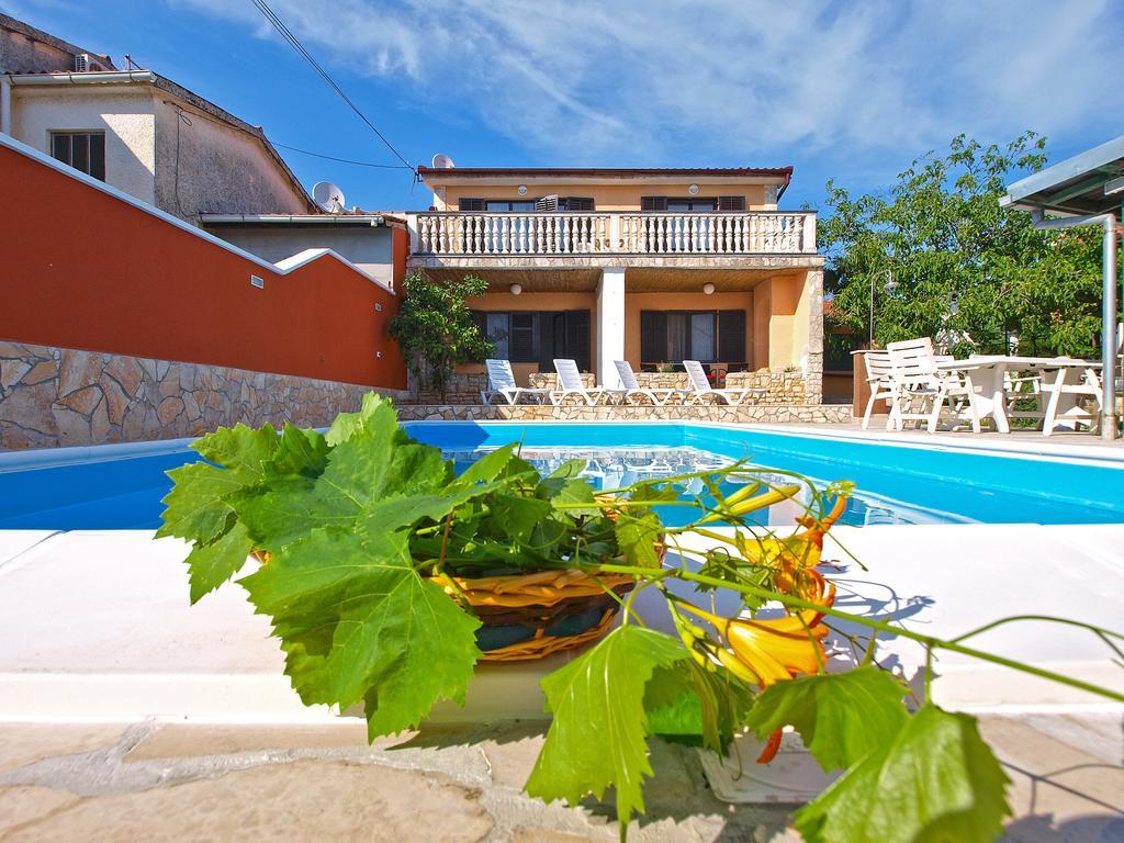 House Puntizela 747 Villa Pula Dış mekan fotoğraf