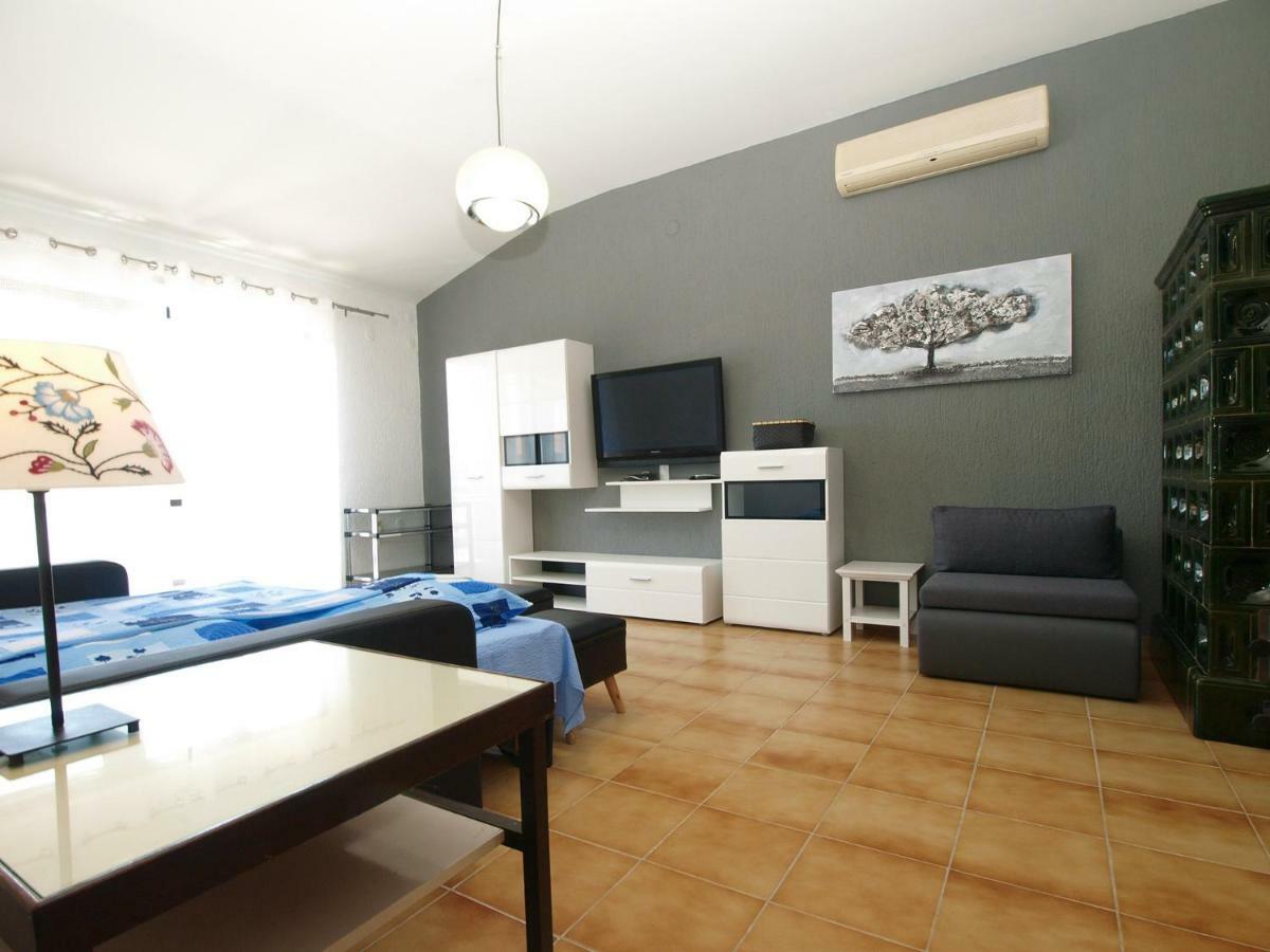 House Puntizela 747 Villa Pula Dış mekan fotoğraf